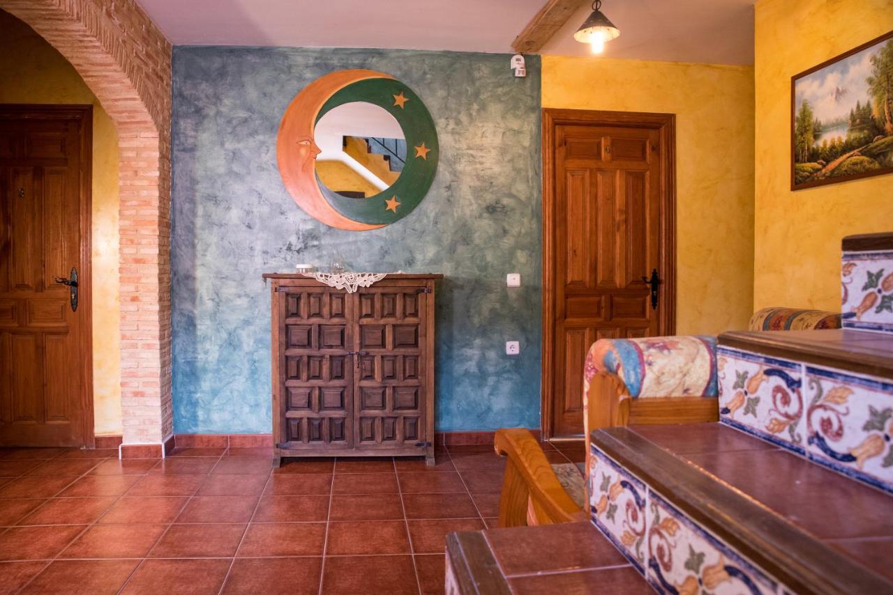 Hospedaje Rural Casa Parri Poveda de la Sierra Luaran gambar